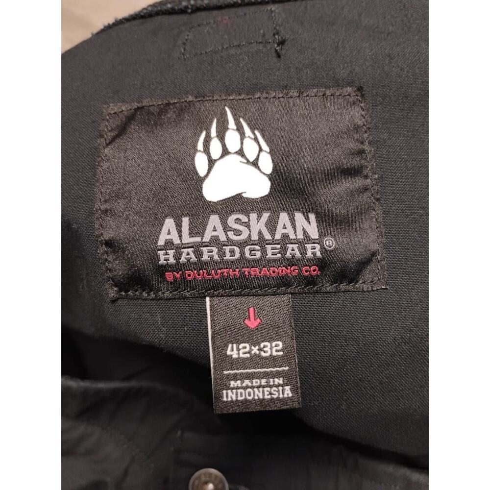 Alaskan Hardgear Mens Cargo Jeans black Stretch Zip Pocket Hiking Camping 42x32 - Picture 7 of 13